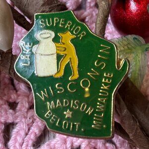 Vintage State of Wisconsin Dairy Theme Souvenir Pin